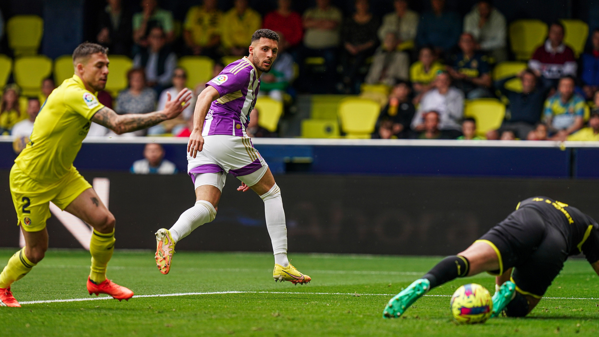 Valioso Tercer Triunfo A Domicilio Del Real Valladolid Real