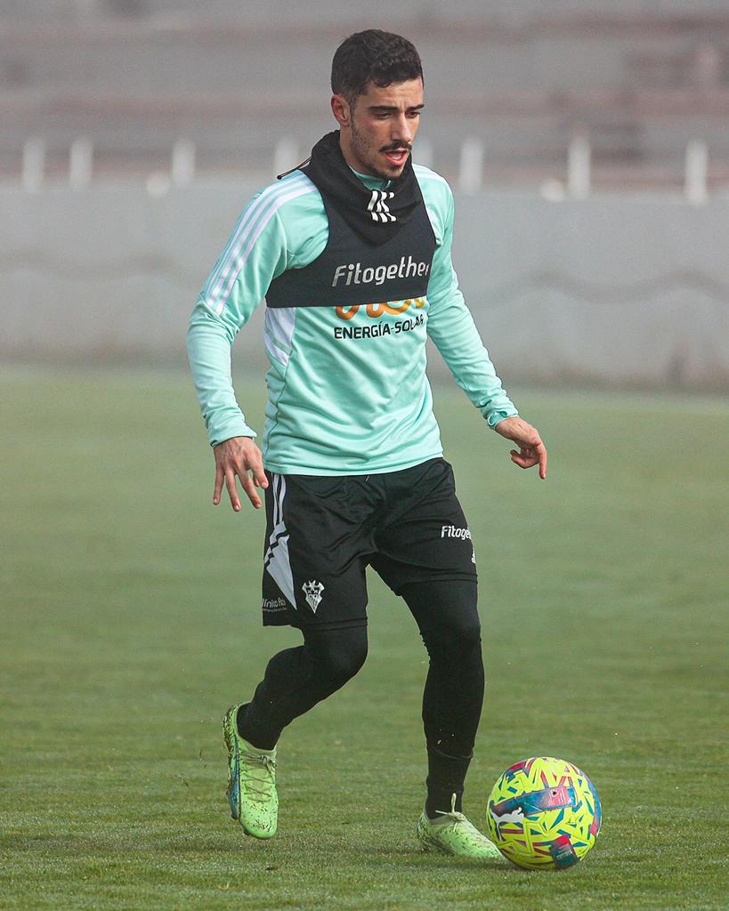 Julio Alonso "Iremos allí a competir e intentar conseguir los 3 puntos