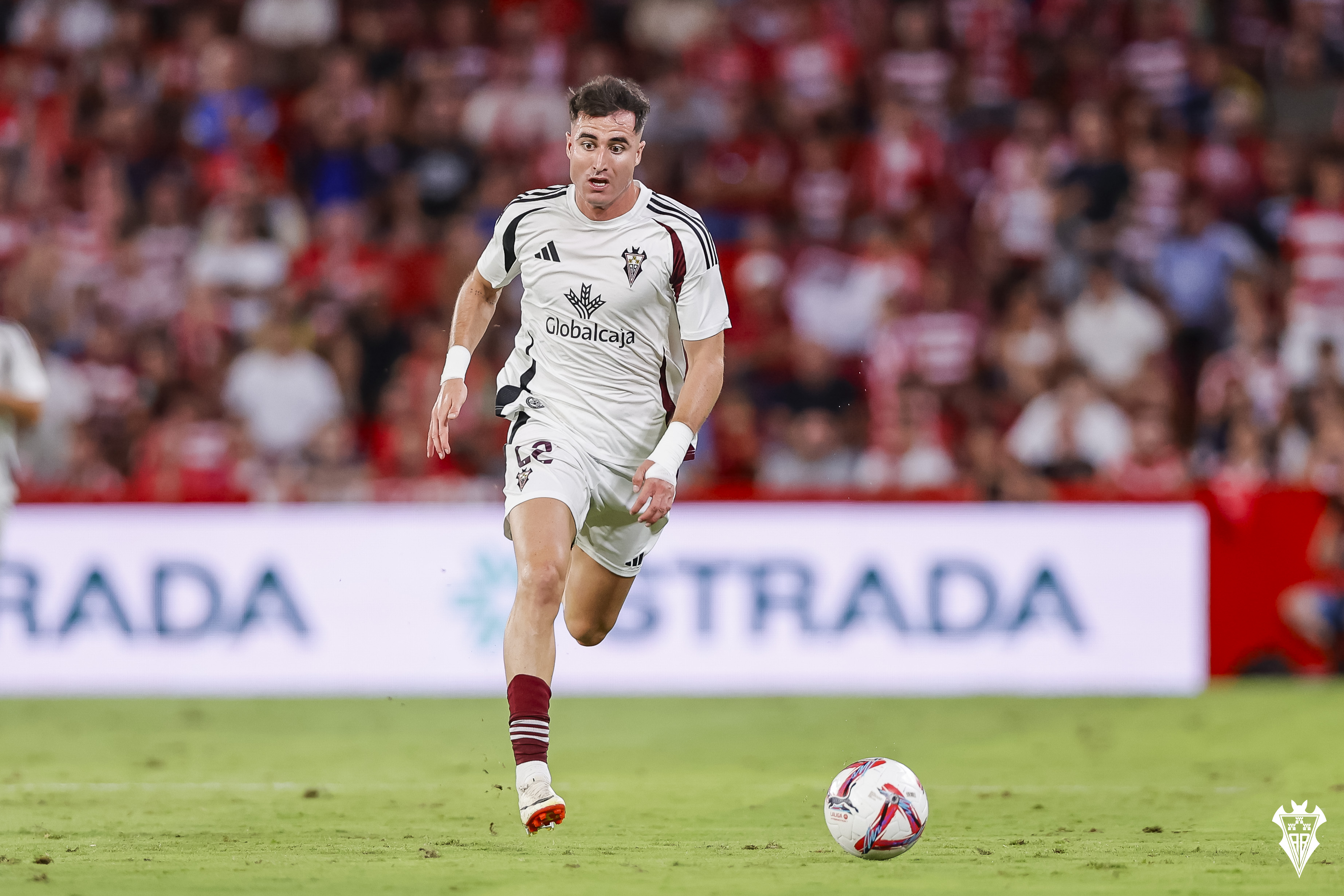 El Málaga cae en su visita al Albacete (2-0)