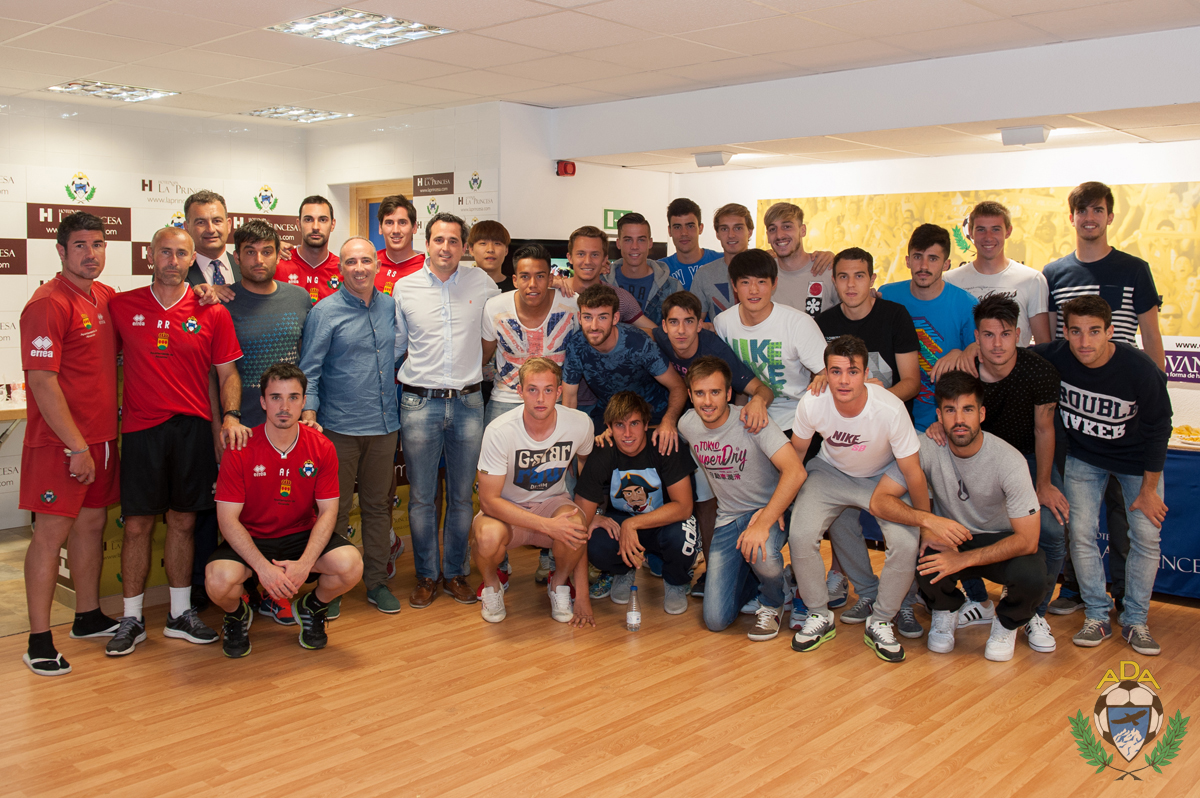 El Club Homenajea A La A.D. Alcorcón "B" Por Su Gran Temporada En ...