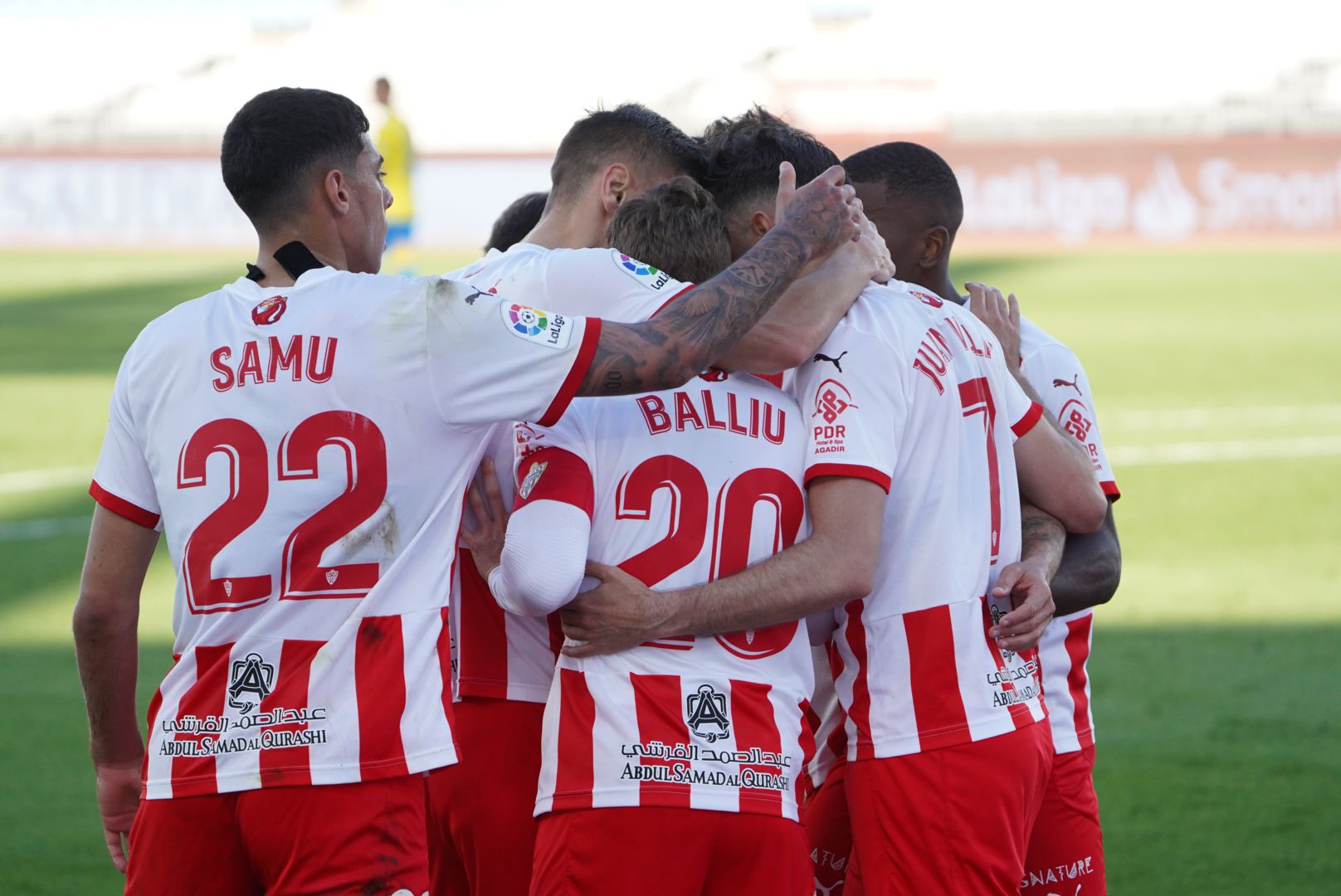 3-1: El Almería supera con claridad al Las Palmas y sigue en la lucha ...