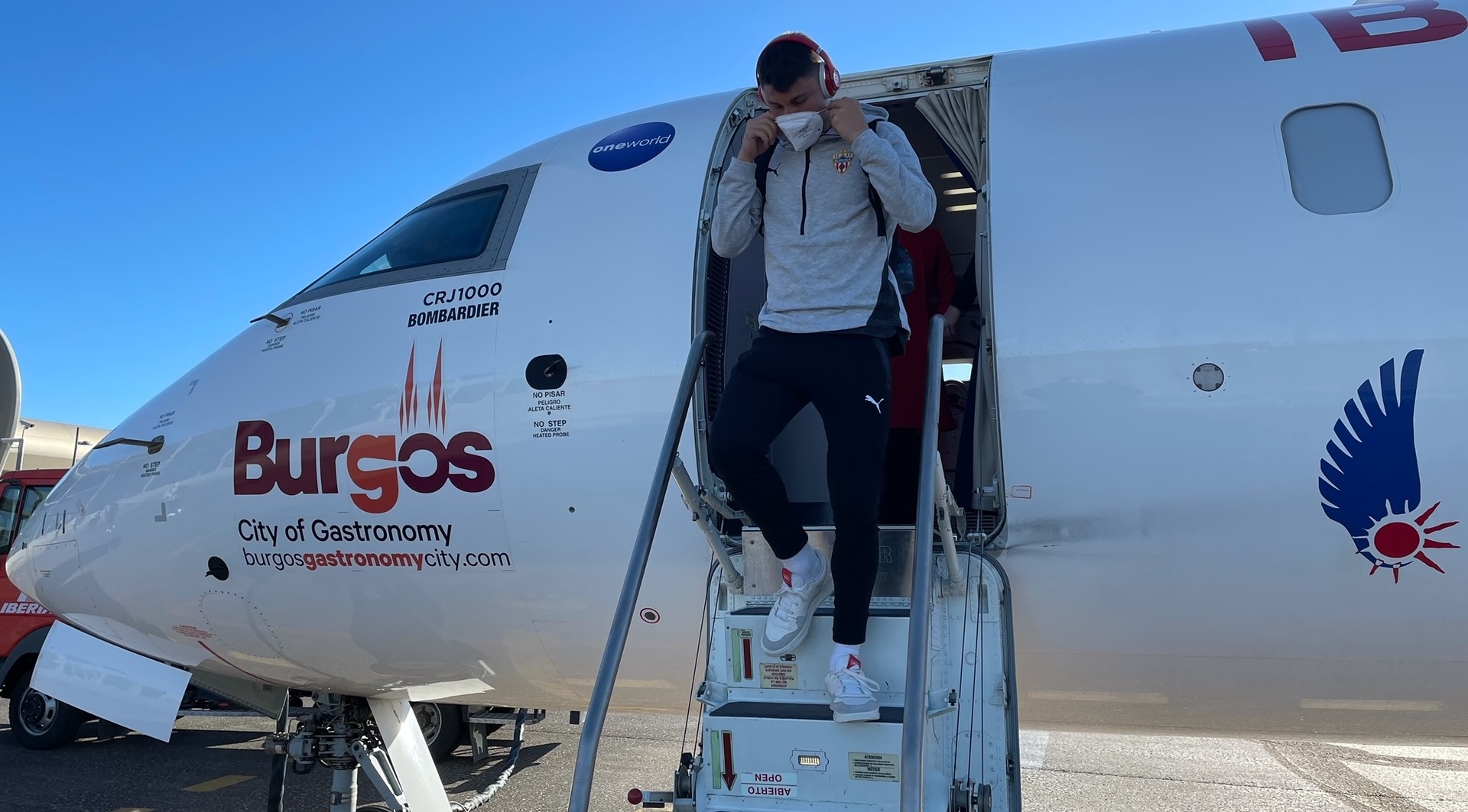 El Almería es ahora tercero a dos puntos de los puestos de ascenso ...