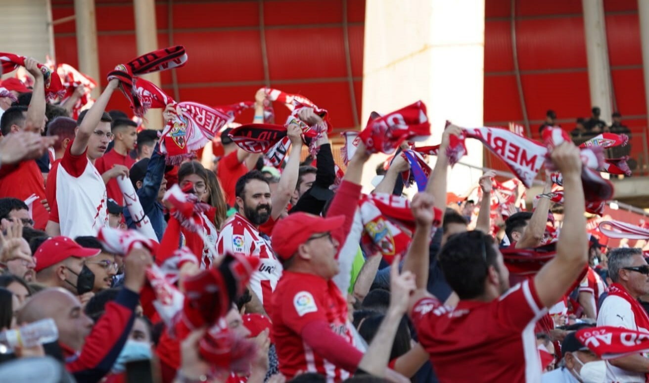 A la venta las entradas para el partido ante el Atlético de Madrid | UD ...
