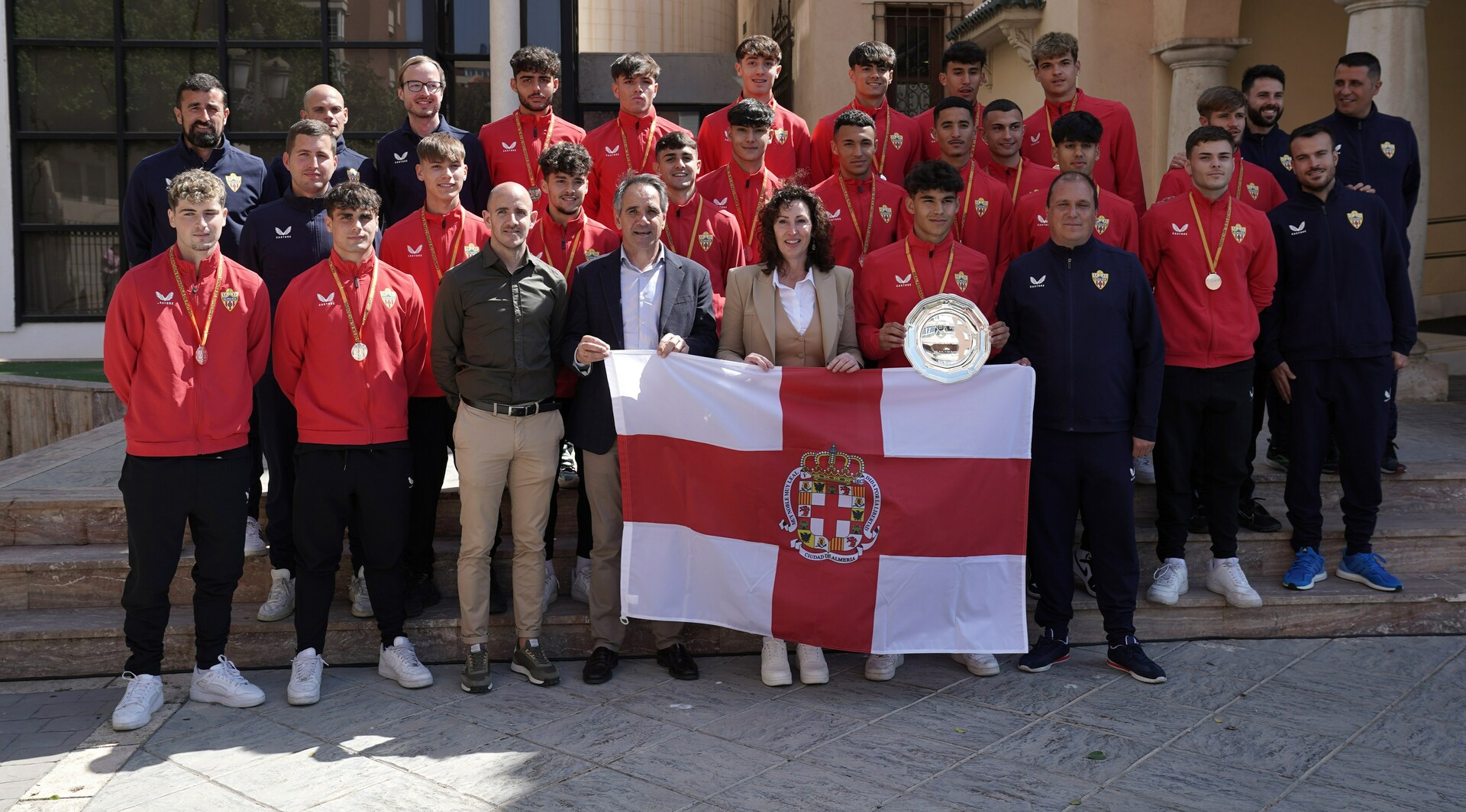 Recepción de la alcaldesa de Almería al equipo juvenil A del club