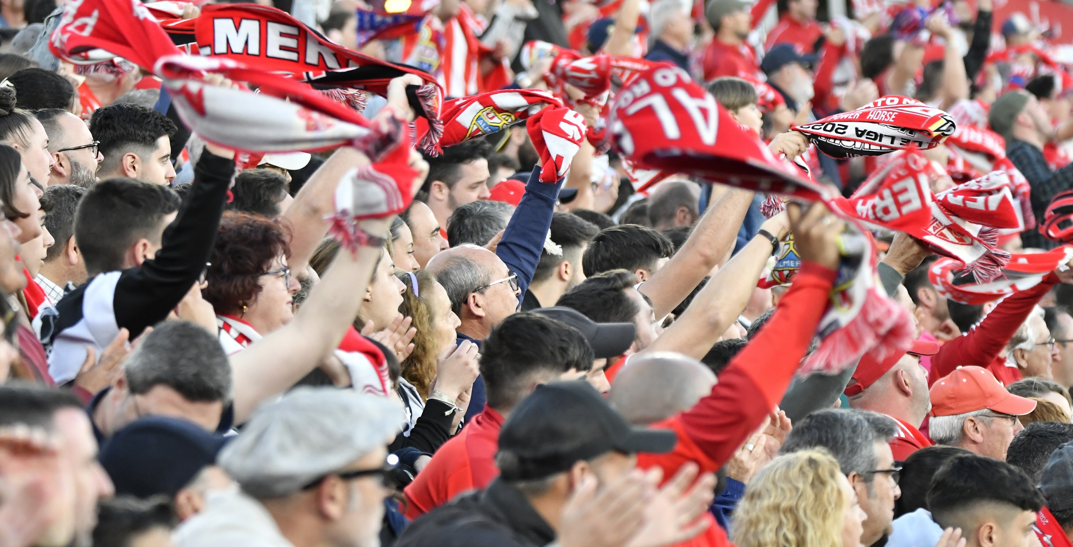 A la venta las entradas para el partido ante el At. Madrid | UD Almeria ...