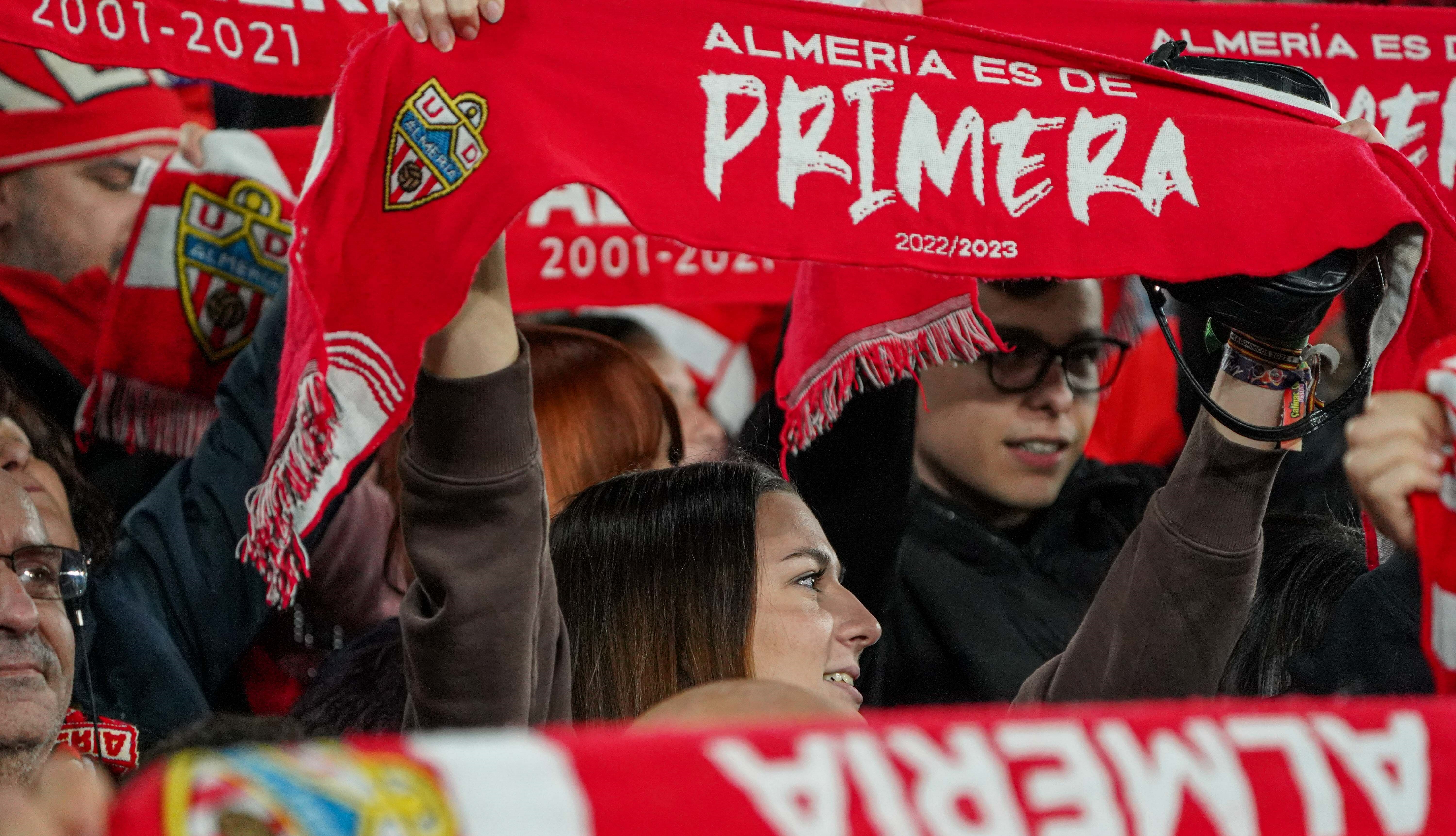 A la venta las entradas para el partido Almería-Elche | UD Almeria ...