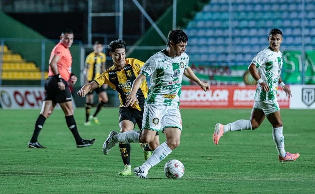 Trận đấu Rubio Ñu vs Guaraní tại sân Arboleda