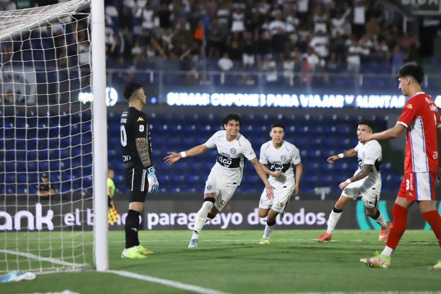 Olimpia Thắng Áp Đảo 3-0 Trước Nacional: Bước Đệm Vững Chắc Cho Ecuador World Cup 2026?