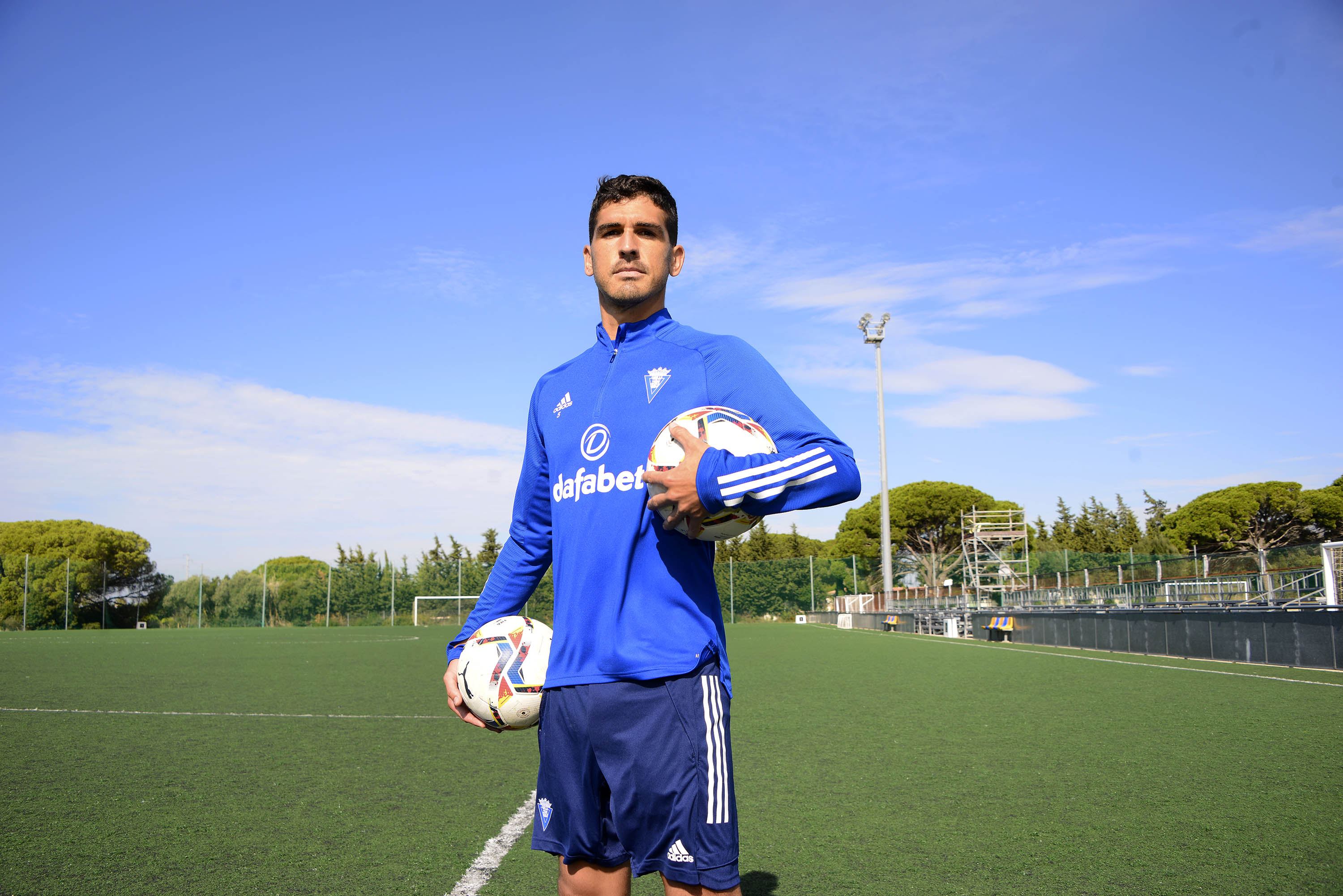 GARRIDO “I'M DELIGHTED TO SEE CÁDIZ FANS HAPPY” Cádiz Club de Fútbol