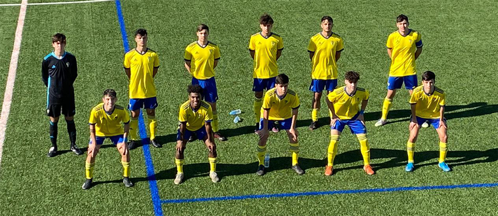 El Juvenil B Sigue Líder A Pesar De La Derrota En Sevilla | Cádiz Club ...