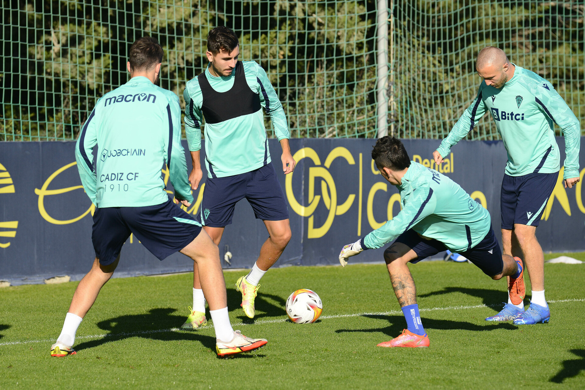 Vuelta al trabajo pensando en el Levante | Cádiz Club de Fútbol | Web ...