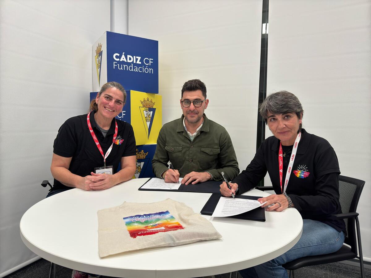 El Cádiz CF refuerza su compromiso contra el acoso escolar con un nuevo ...
