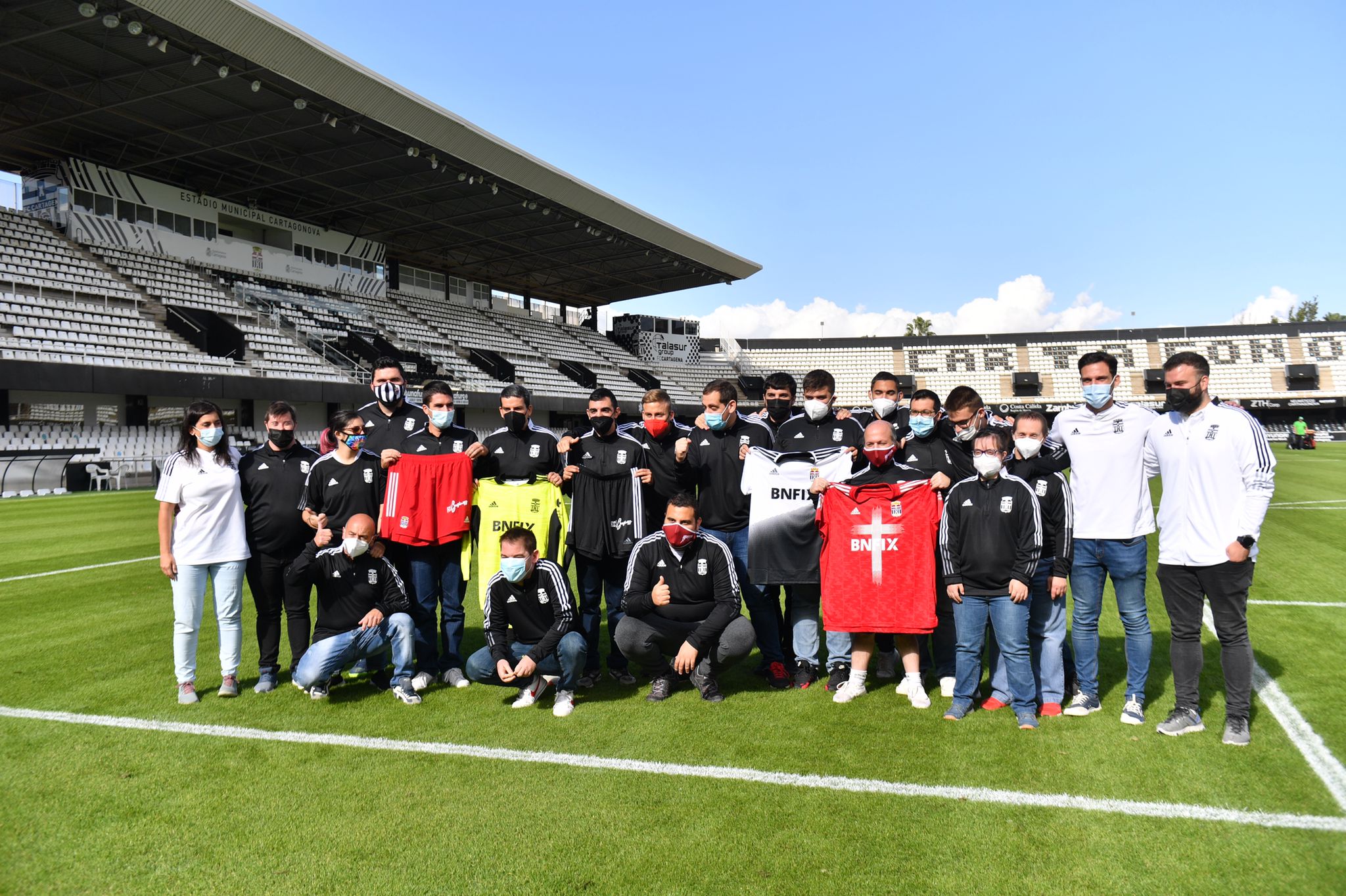 El FC Cartagena Inicia Su Andadura En LaLiga Genuine Por Primera Vez En ...