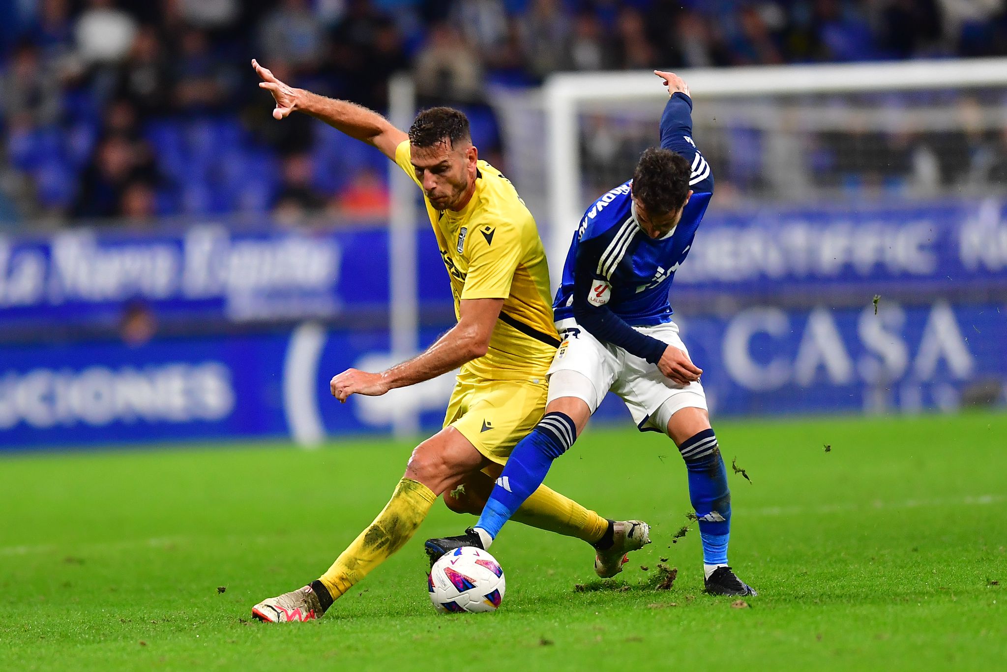 Un Penalti En El Añadido Deja Sin La Victoria Al Efesé (1-1) | FC ...