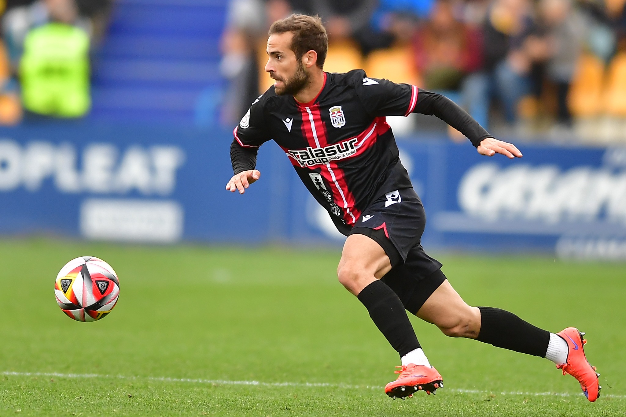 Acuerdo entre el FC Cartagena y Hector Hevel para la rescisión de su contrato