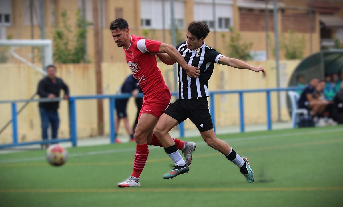 El filial albinegro conquista la tierra de Alcaraz (0-1)