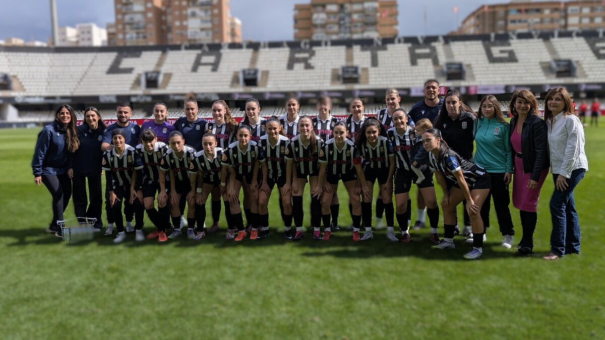 El Alhama CF se lleva la victoria en la fiesta del fútbol femenino del Cartagonova