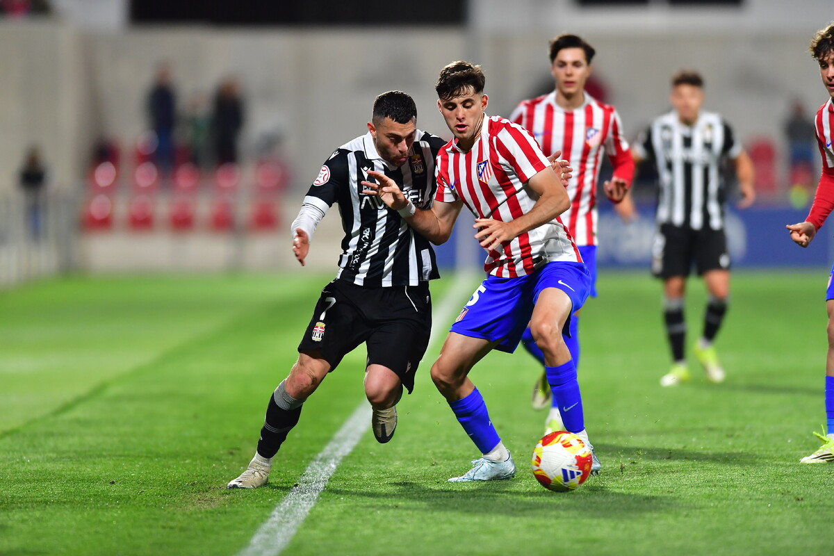 Derrota en Alcalá de Henares del Efesé (2-0)