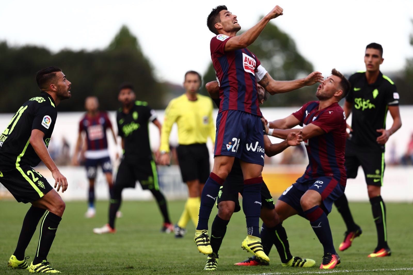 Buen ensayo para el Eibar y debut de los nuevos fichajes | SD Eibar ...