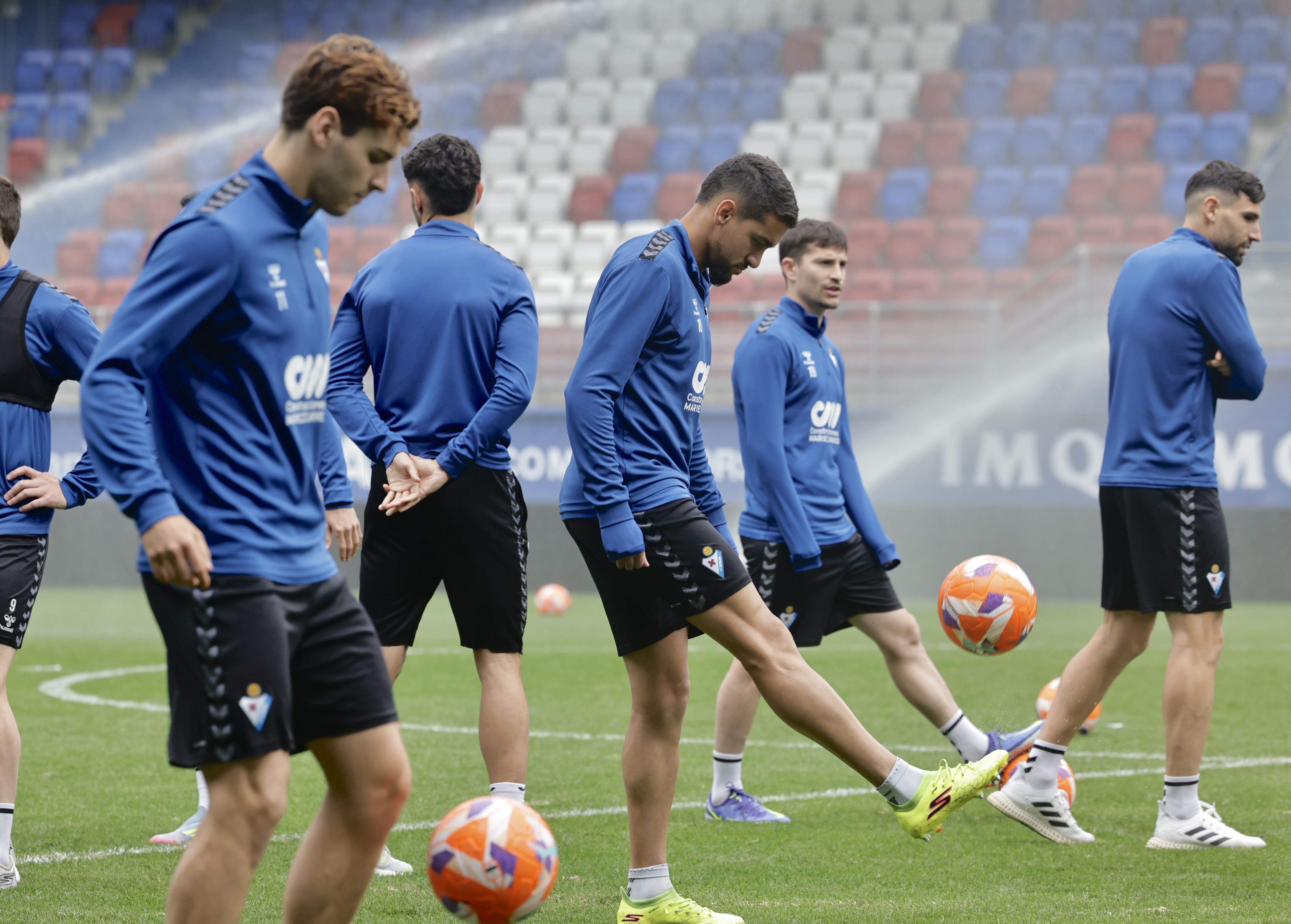 A week to prepare for the match against Granada CF