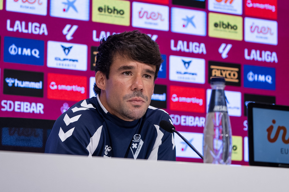 Juan Bernat: «The group is one of Eibar's keys»