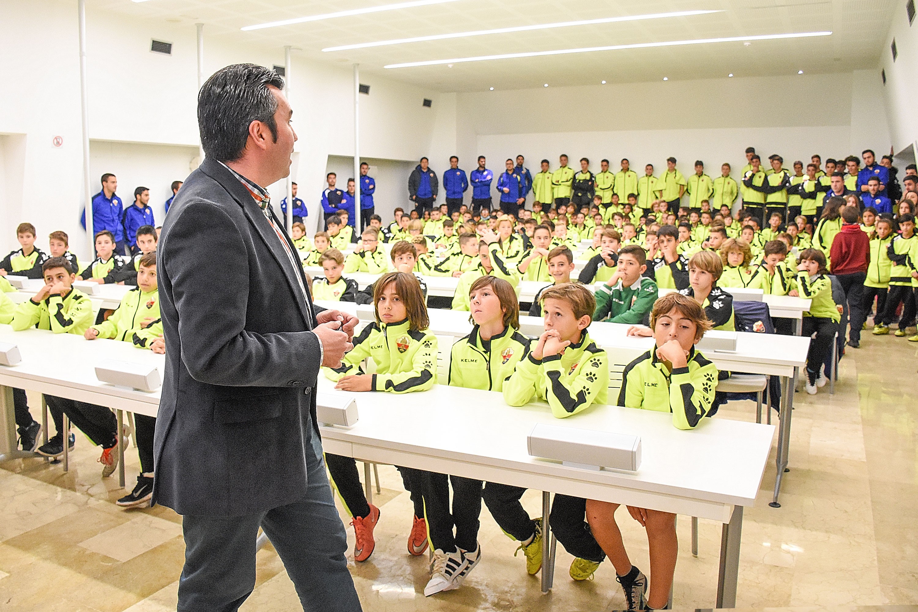 LaLiga Imparte El Taller De Integridad Al Fútbol Base Franjiverde ...