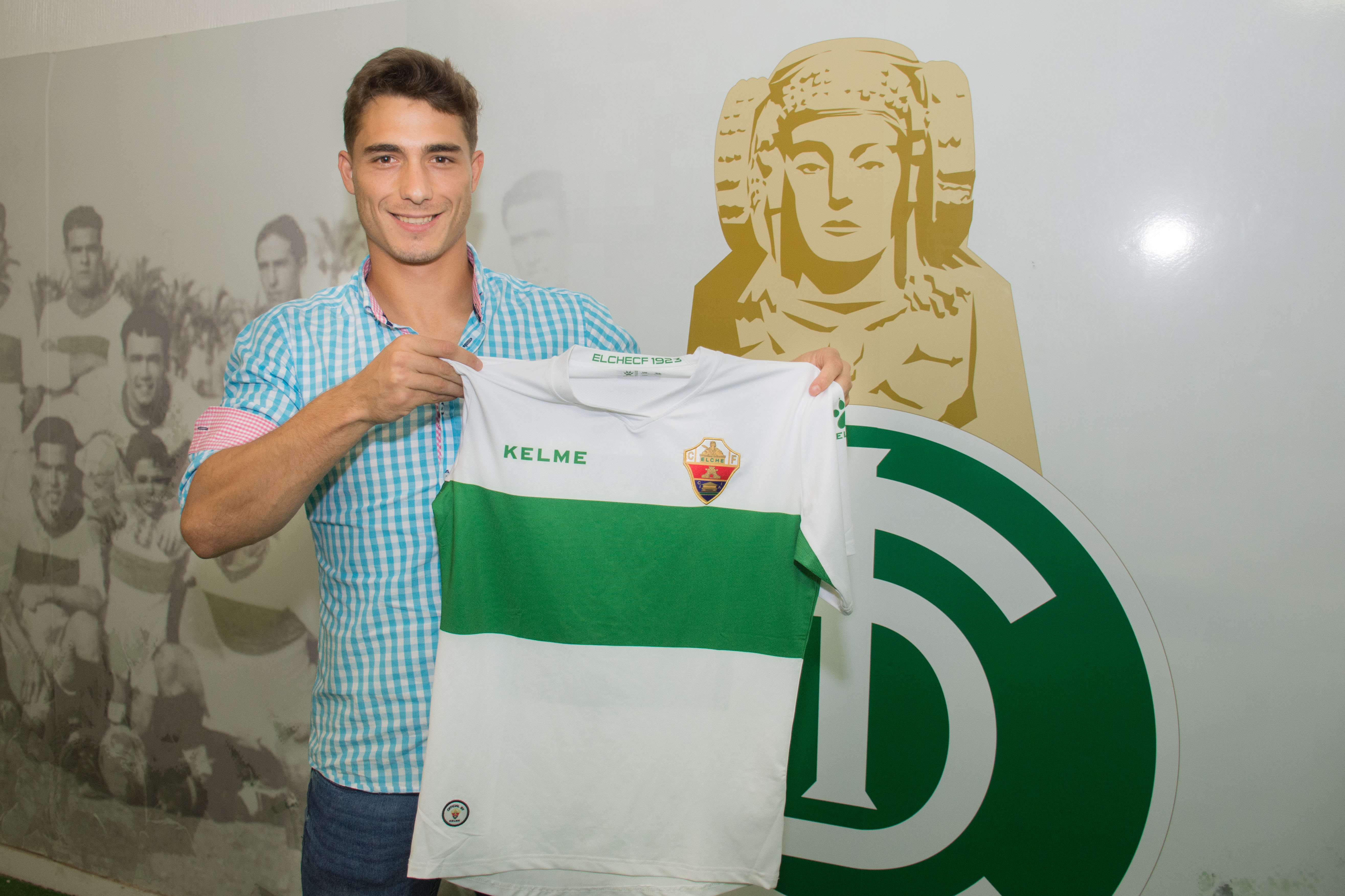 FILIAL | Primeros Refuerzos Para El Ilicitano | Elche CF | Web Oficial