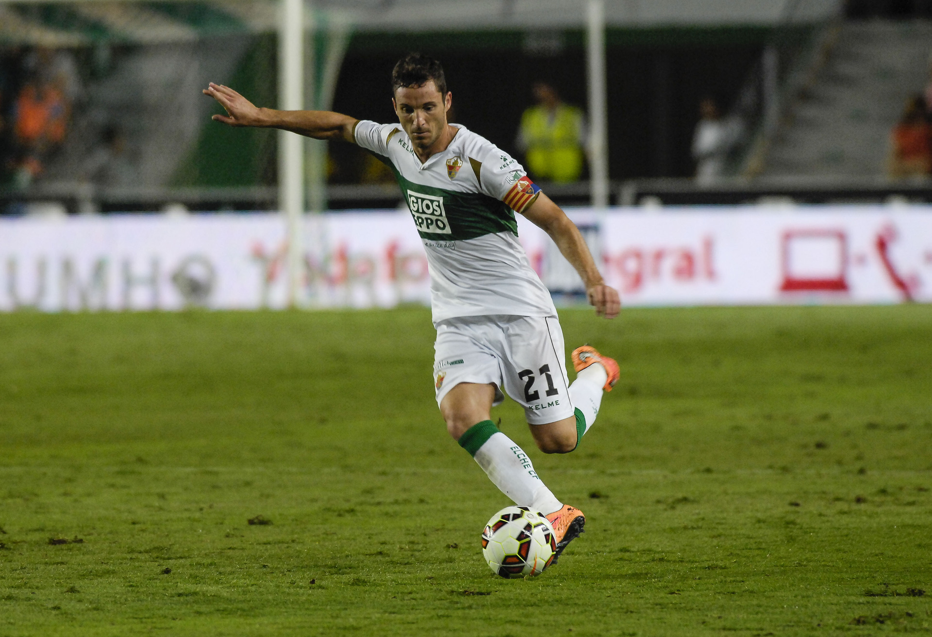 Edu Albacar disputará la pretemporada con el grupo | Elche CF | Web Oficial
