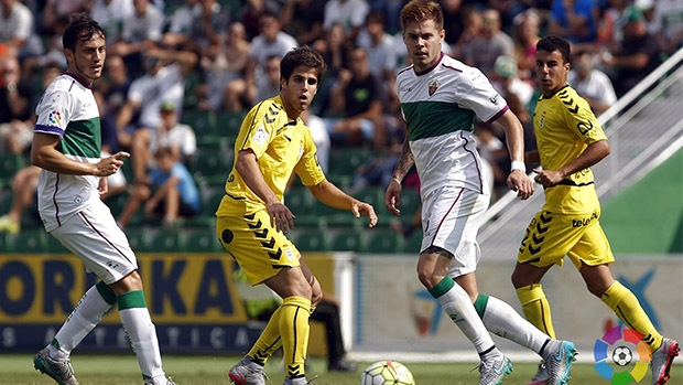 El Elche y el Oviedo firman tablas (1-1) | Elche CF | Web Oficial