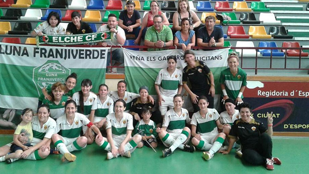 El Elche C.F. Sala femenino renueva al bloque del ascenso | Elche CF ...