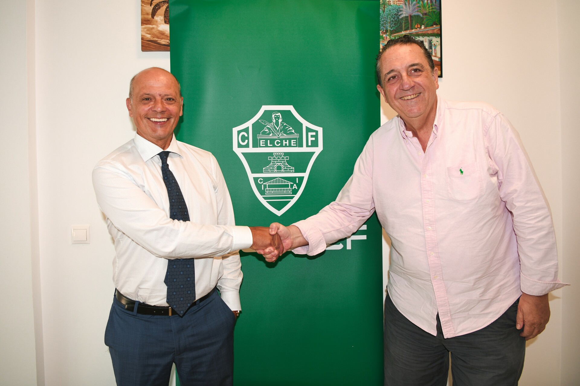 CLUB | El Elche CF e Innova Ocular Clínica Dr. Soler renuevan su ...