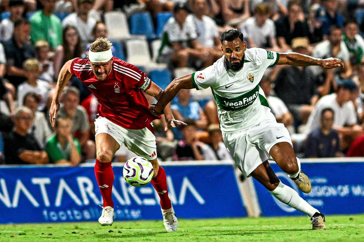 CRÓNICA (1-0): El Elche CF vence al Nottingham Forest en el tercer ...