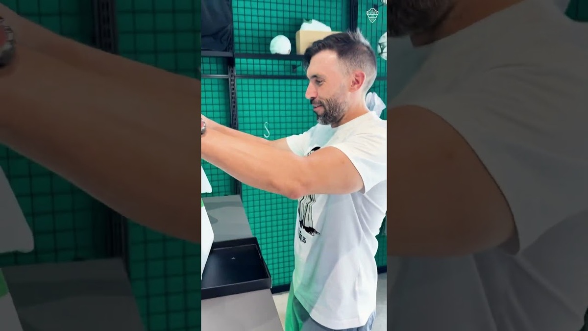 Es que la nueva camiseta retro del #elchecf nos tiene 💚♾️👕 | Elche CF ...