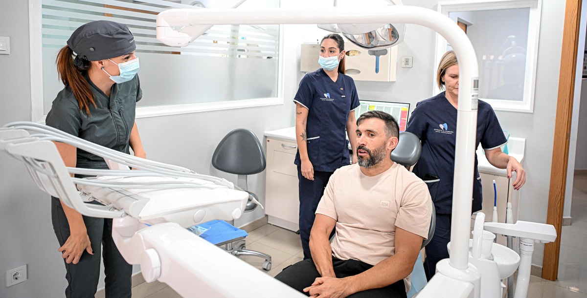 Revisión Elche CF Clínica Dental Esteban Cabrera | Elche CF | Web Oficial