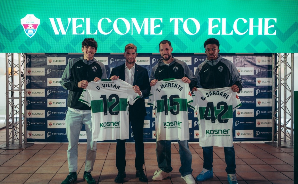Presentación oficial de las tres últimas incorporaciones | Elche CF ...