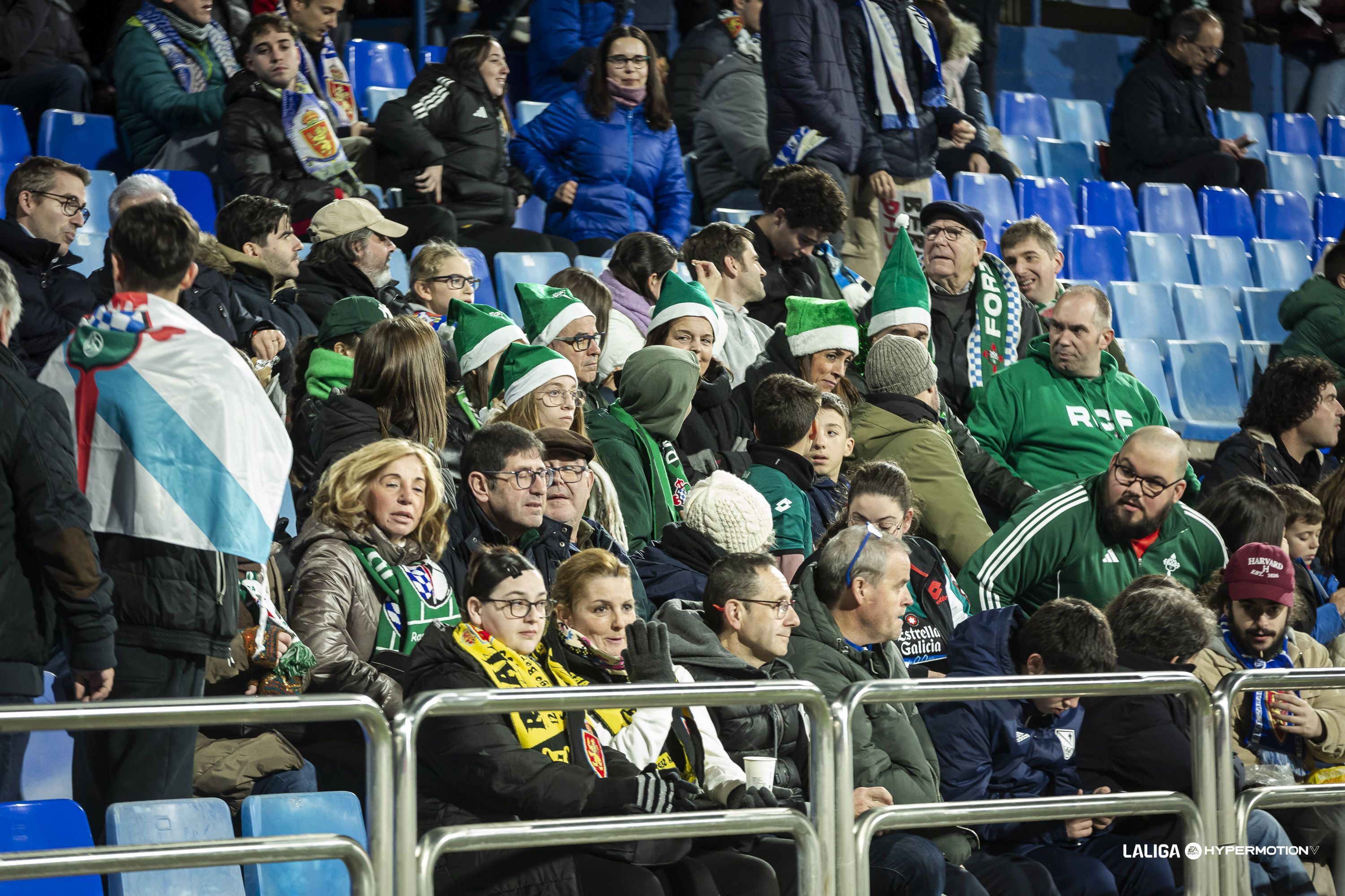 REAL ZARAGOZA vs RACING CLUB FERROL | A Romareda | XORNADA 21 | Racing 