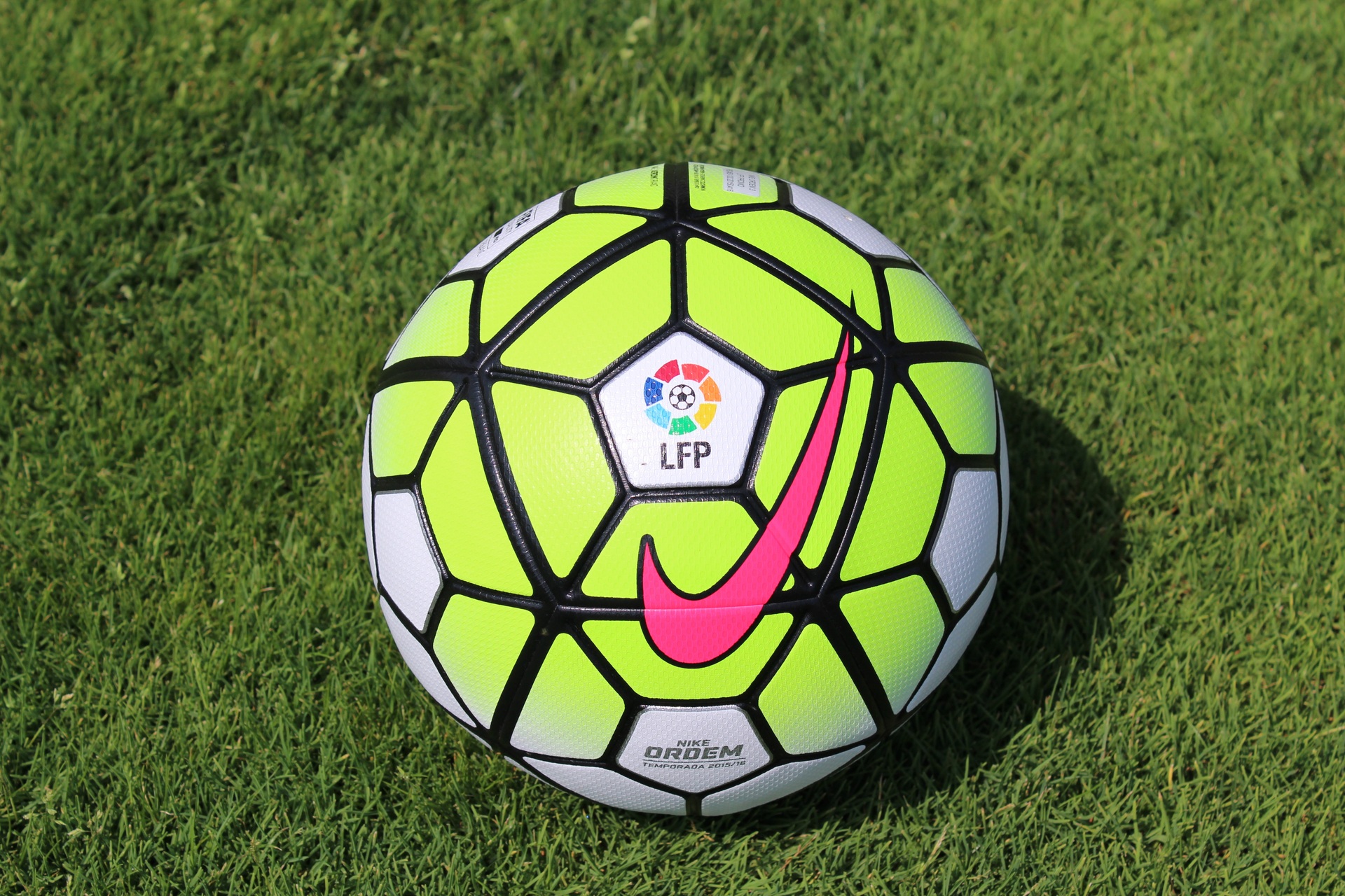 Ordem 3, el balón de la temporada 2015-2016 | Girona FC | Web Oficial
