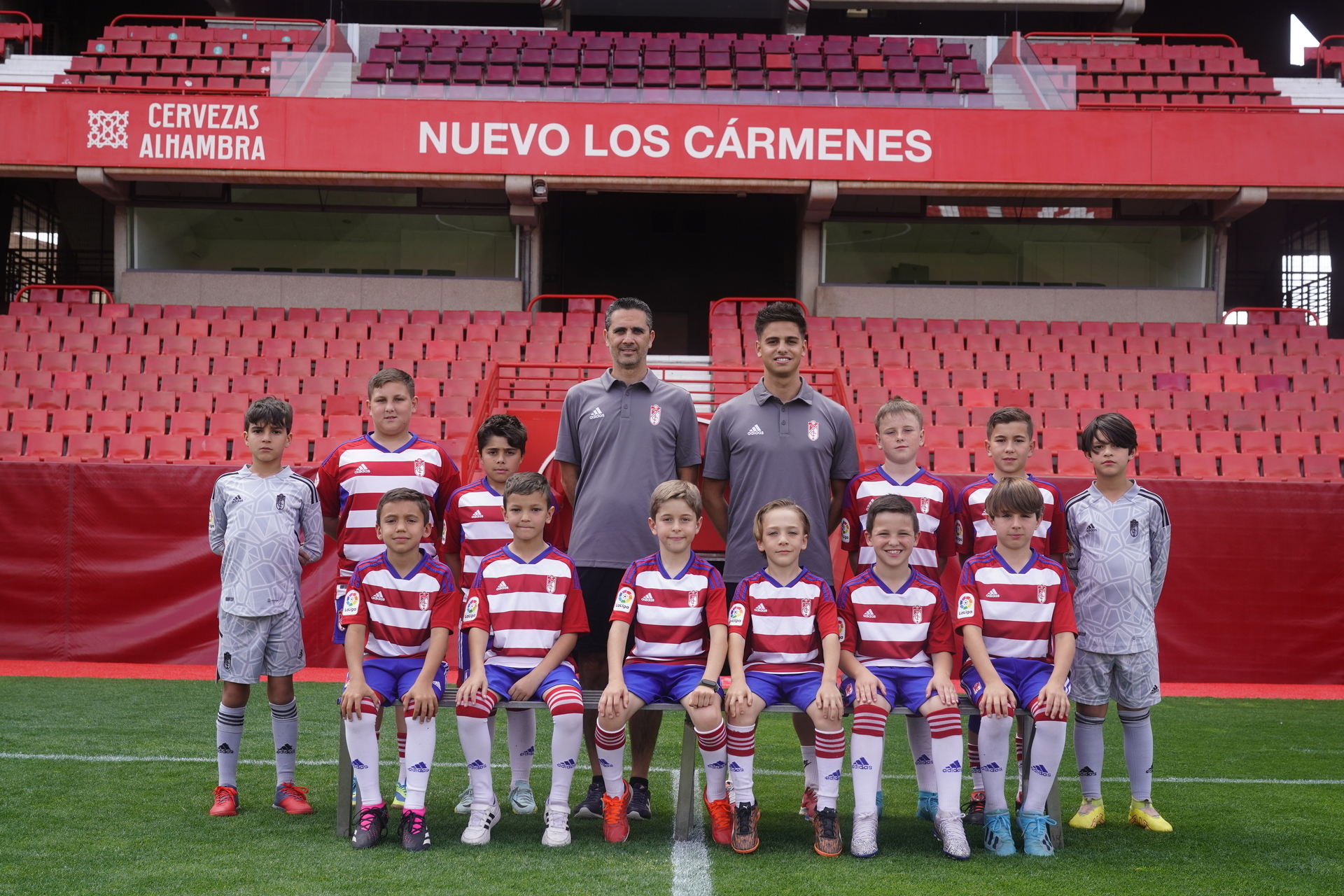 BENJAMÍN A ESCUELA