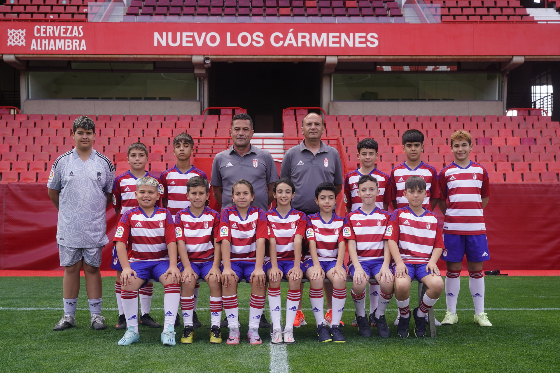 ALEVIN B ESCUELA