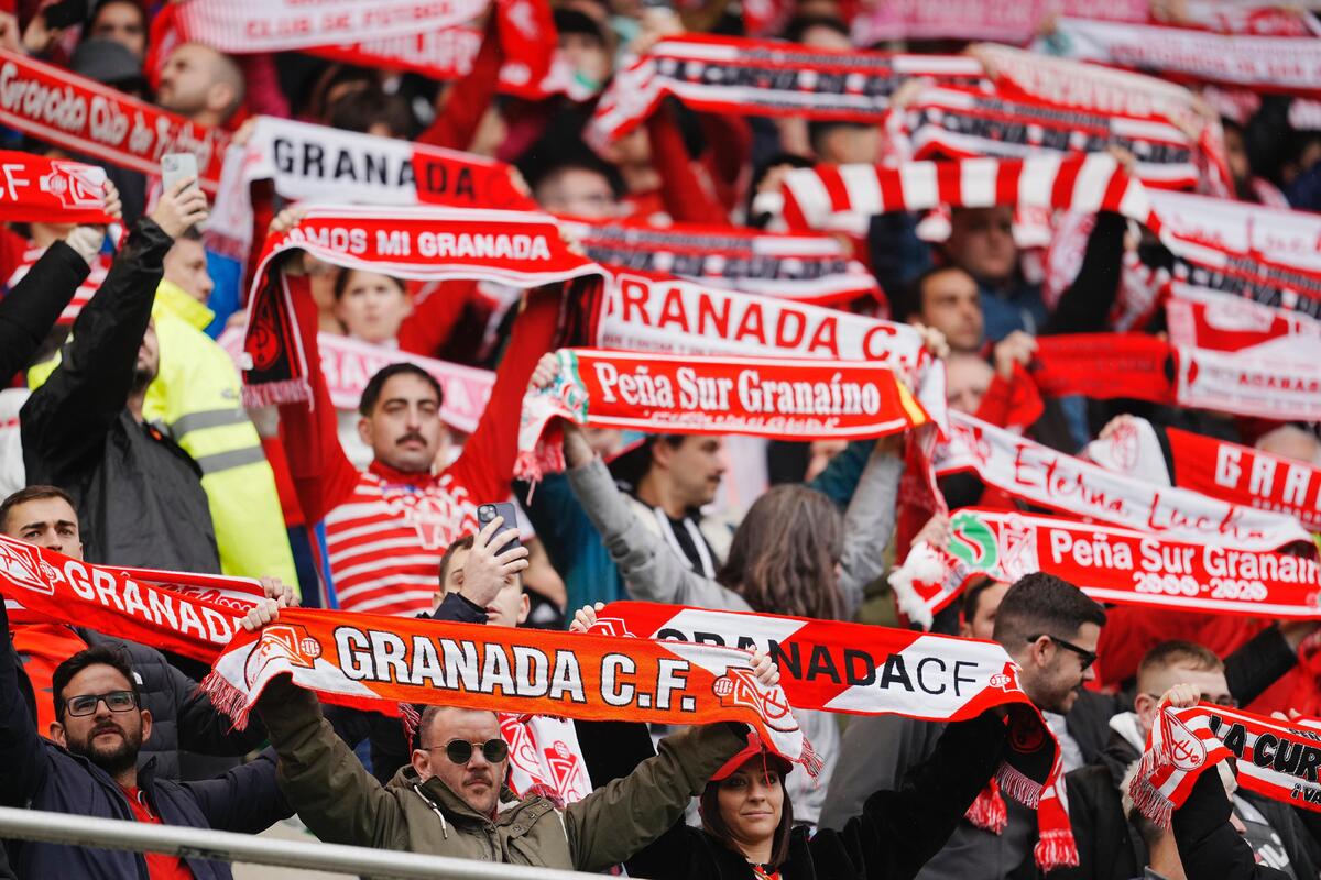Horario y precio de venta de entradas para el Cádiz CF vs Granada CF ...