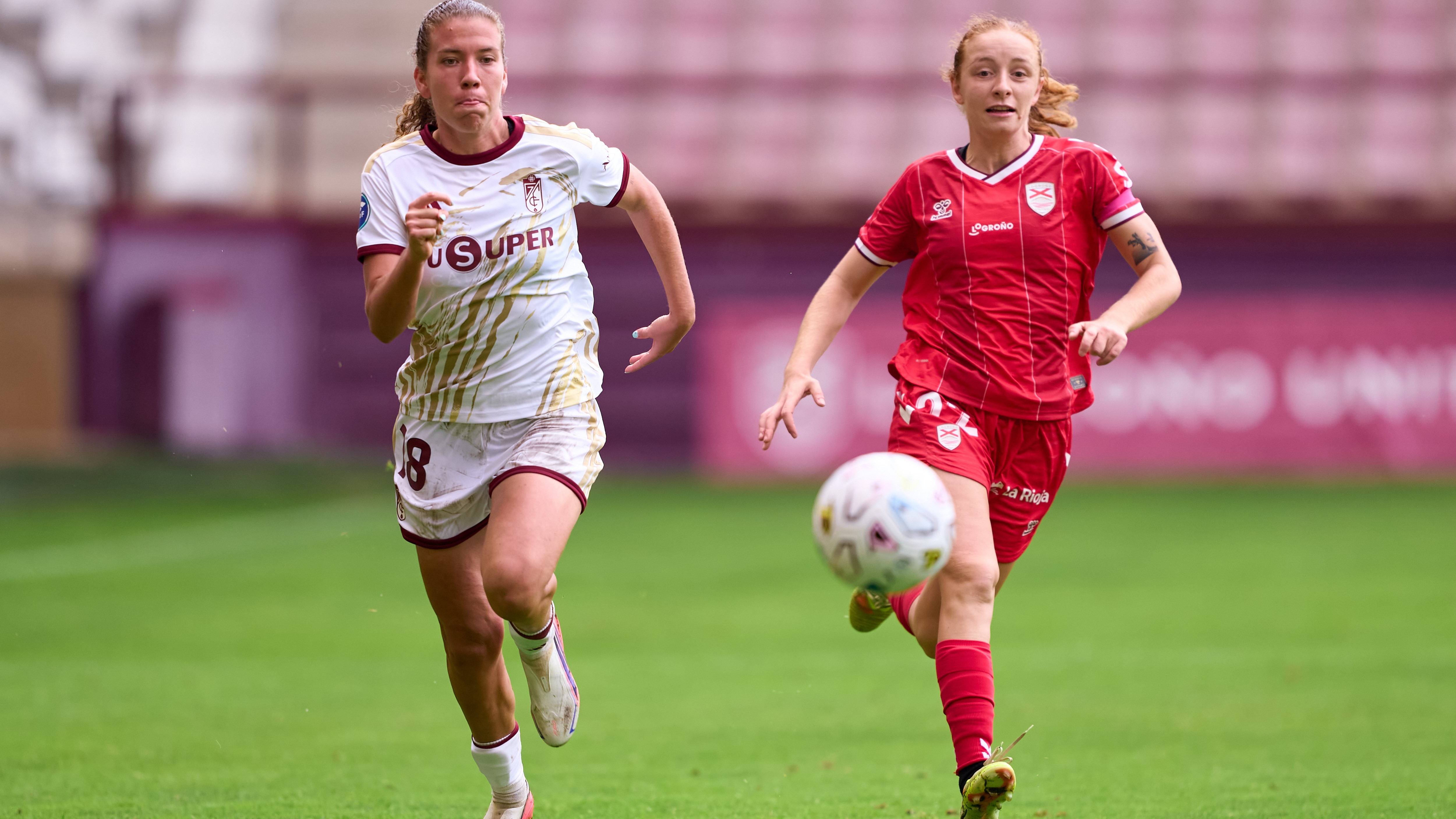 Gran victoria del Granada CF Femenino en Las Gaunas (2-3)