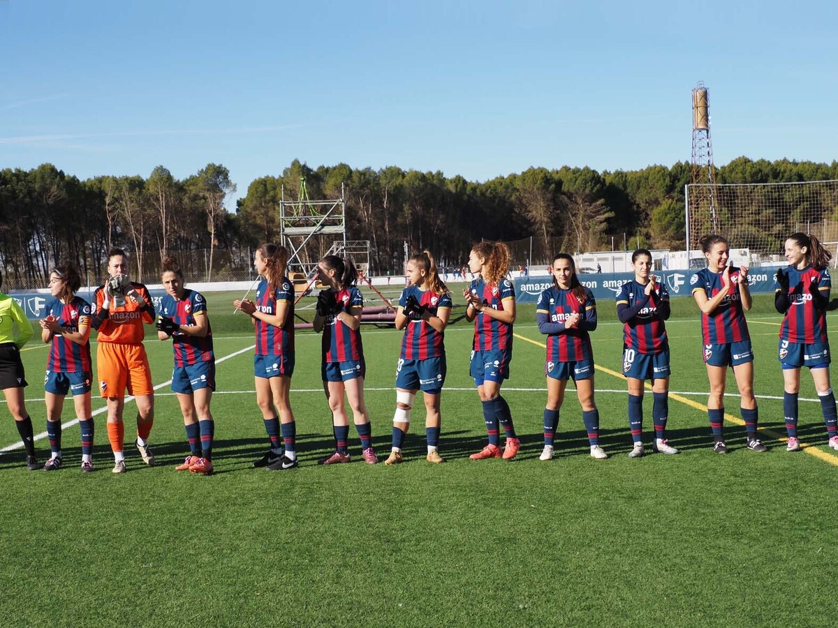 La SD Huesca Femenino quiere despedir el año con una victoria | SD ...