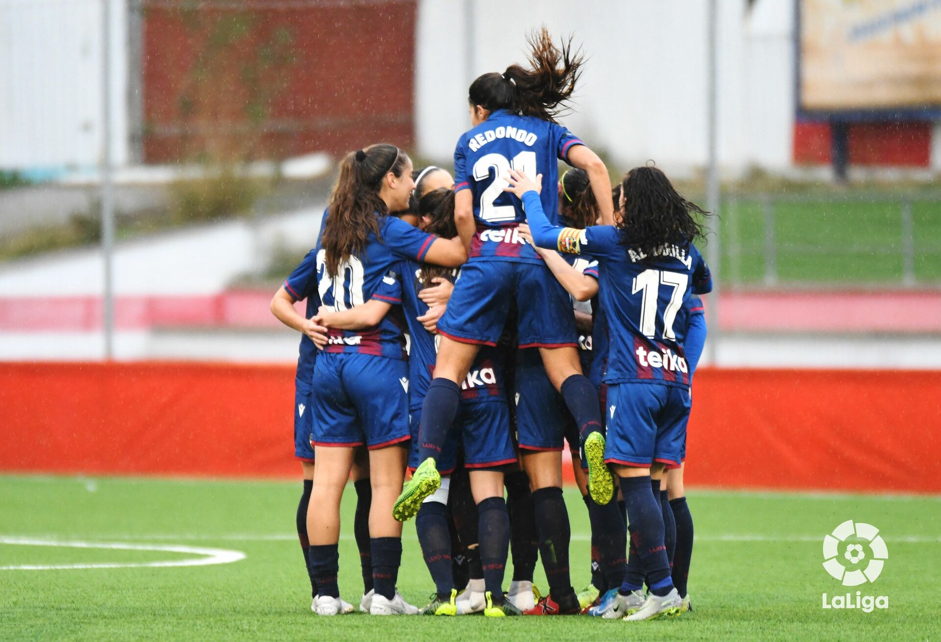 El Levante UD Femenino mete la directa y arrasa al Madrid CFF en ...