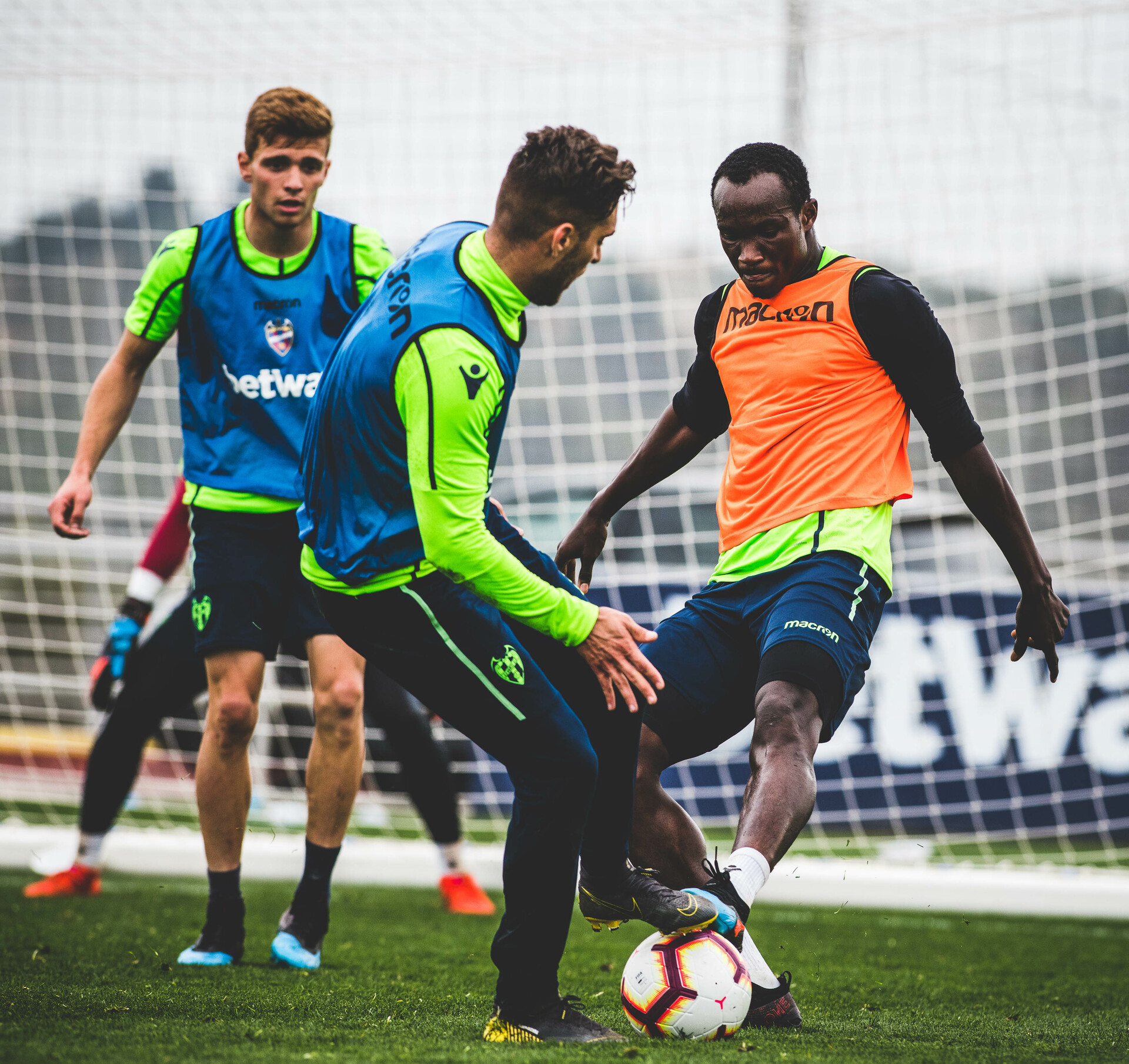 Plan de entrenamiento para la semana del 18 al 24 de marzo | Levante UD ...