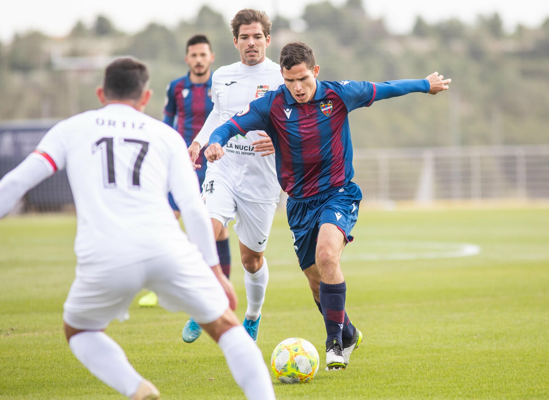 El Atlético Levante UD quiere su primera victoria lejos de casa para ...