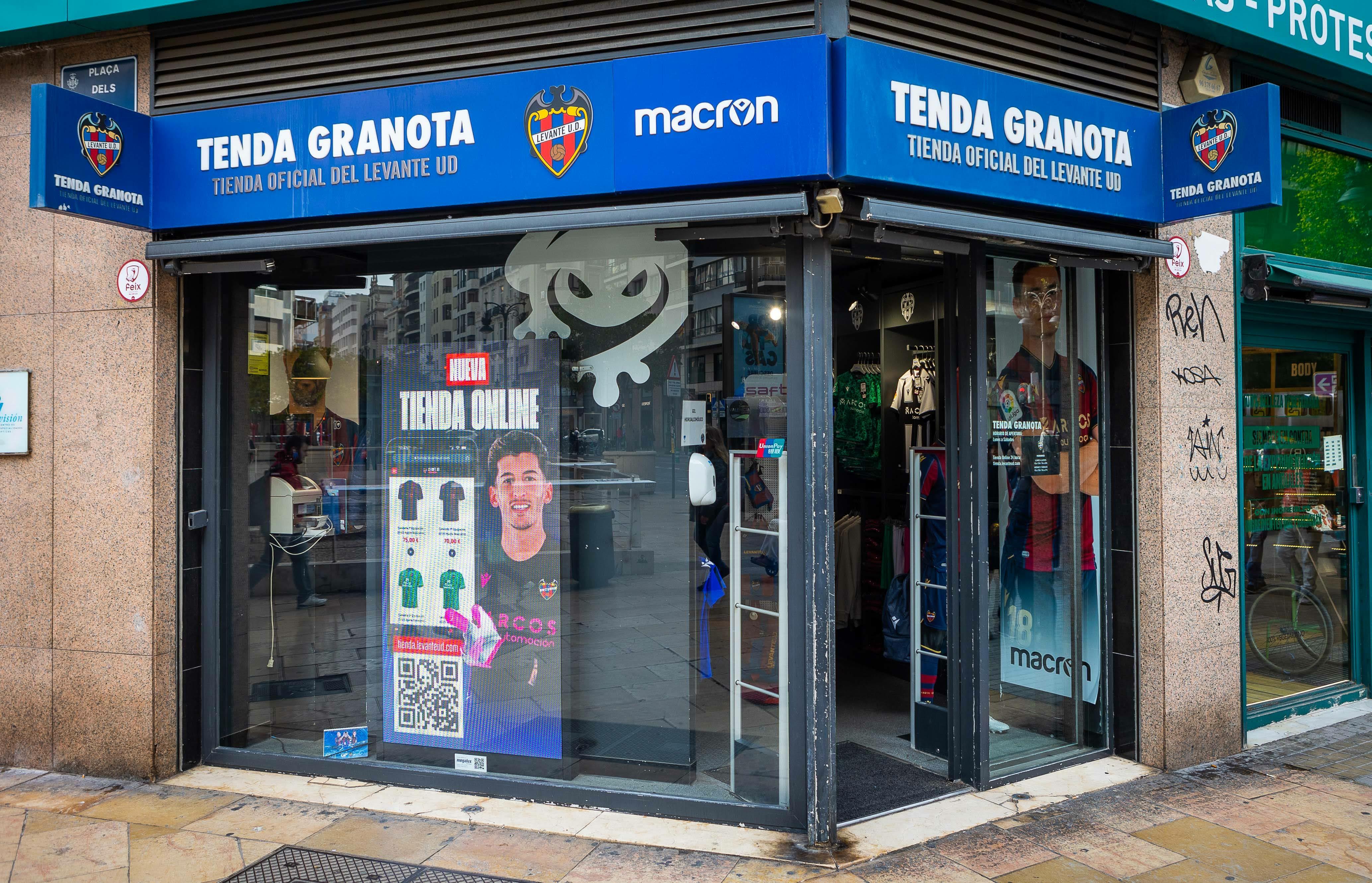 Horario tienda levante ud