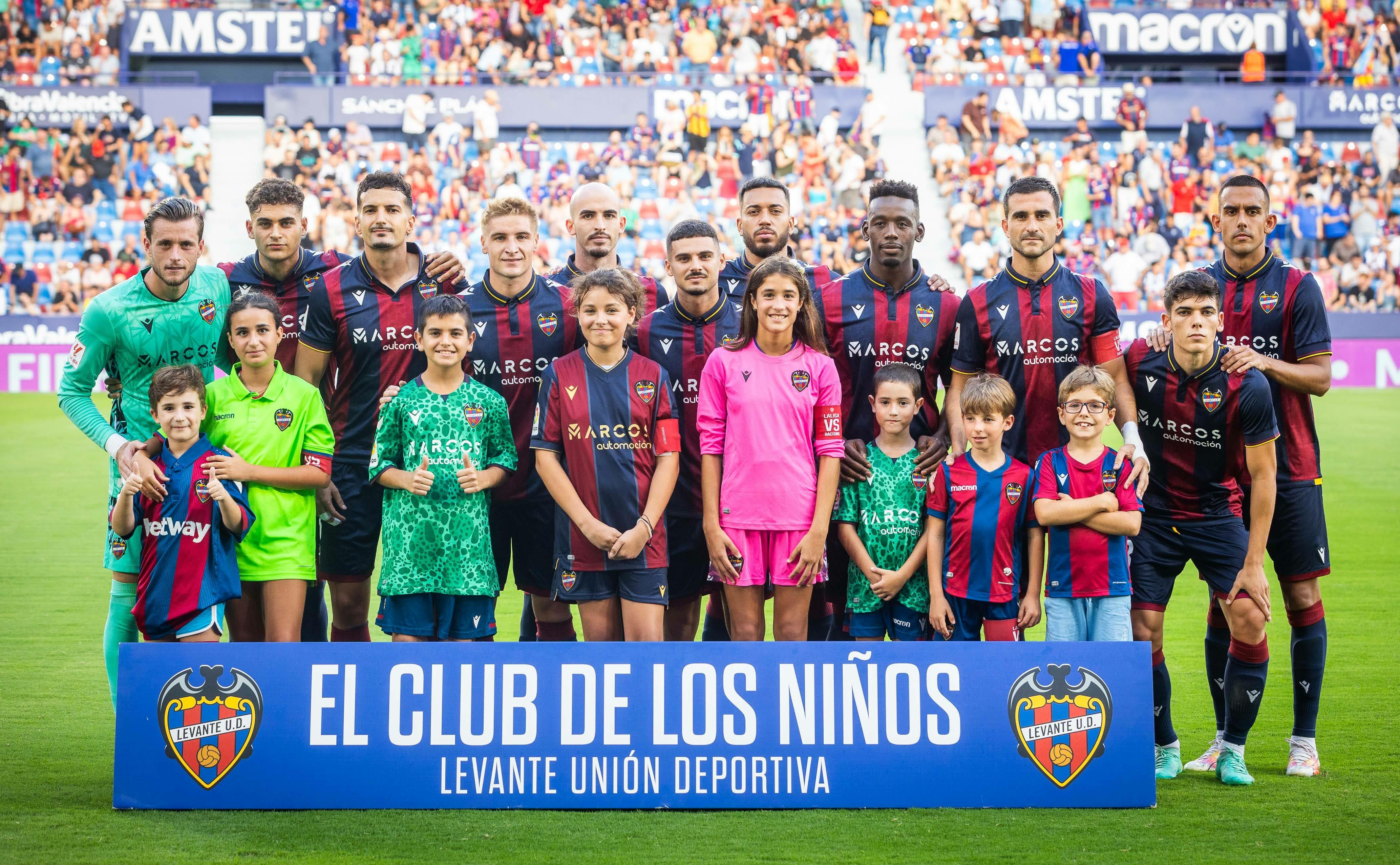 Hazte La Foto Oficial Con El Equipo Levante Ud Web Oficial