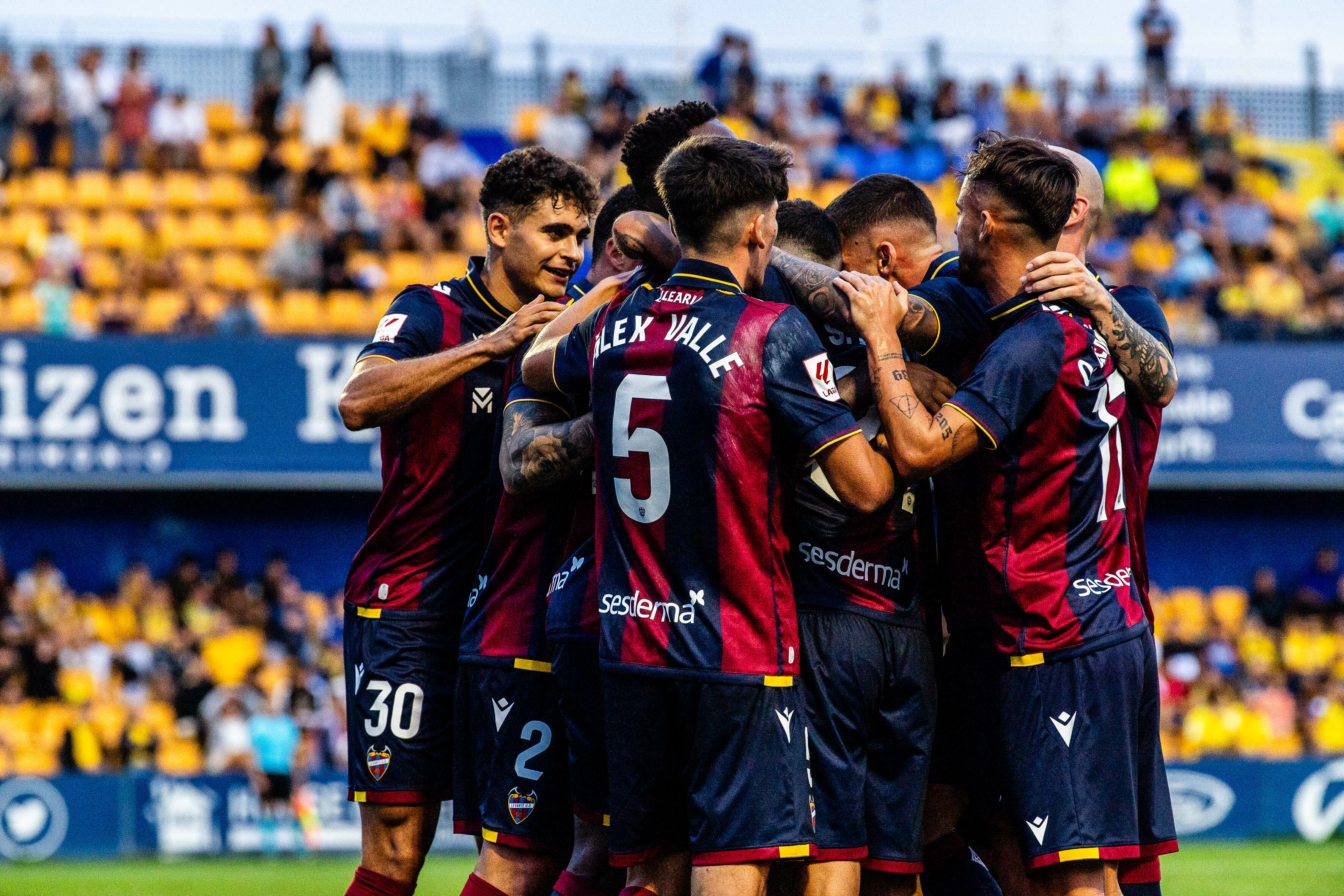 Estadísticas de agrupación deportiva alcorcón contra levante ud