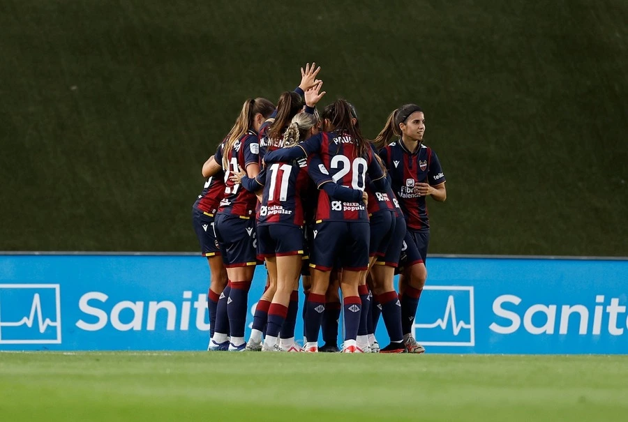 Cronología de real madrid femenino contra levante unión deportiva