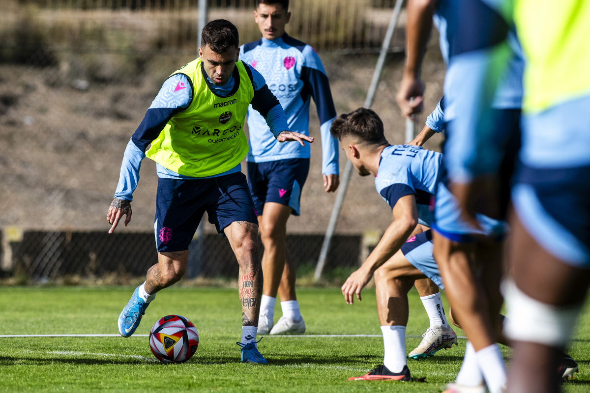 El Levante UD ya descansa en Logroño tras ejercitarse en la Ciudad ...